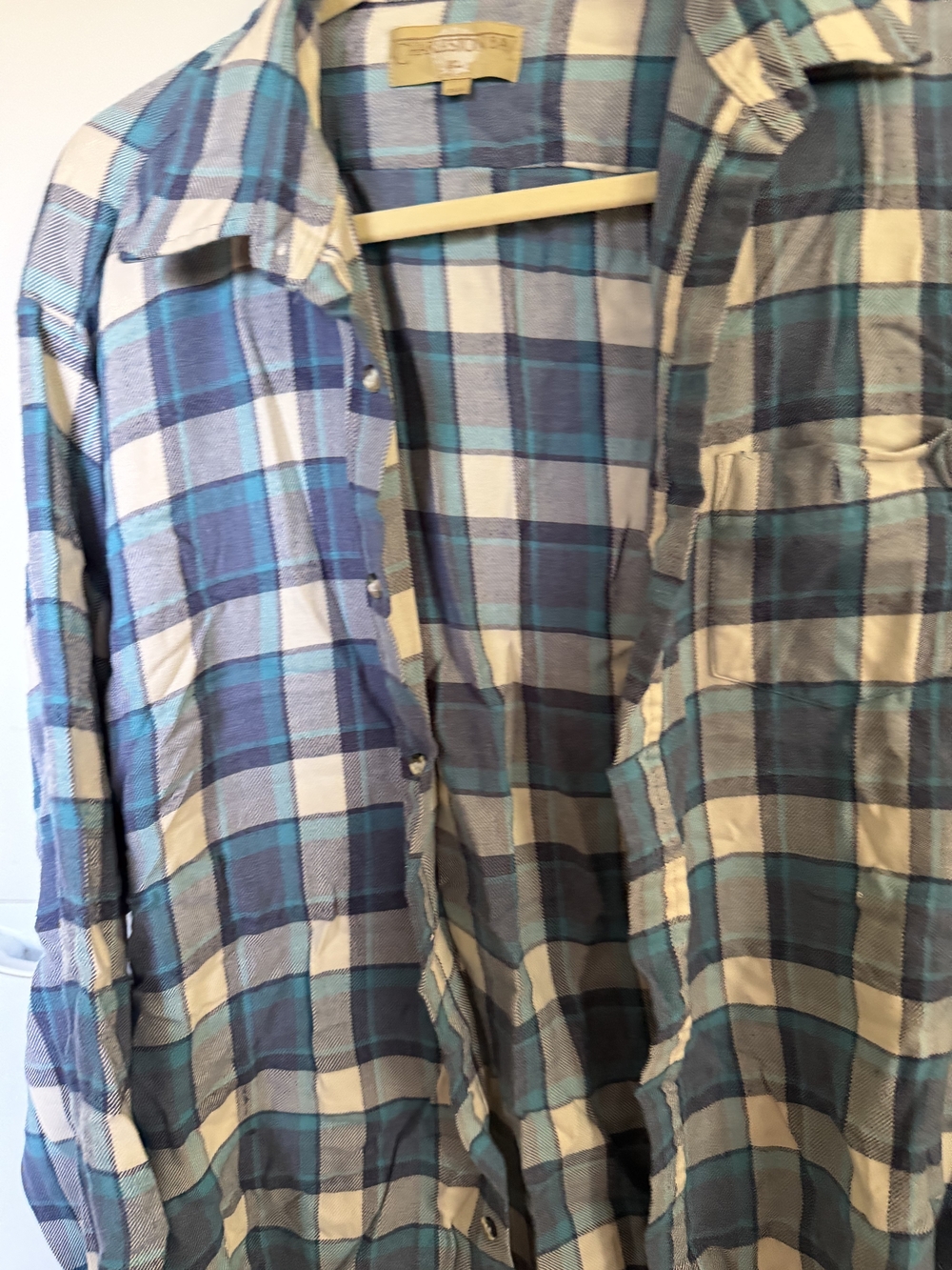 Men's Blue Plaid Casual Button-Down Shirt - Relaxed Fit